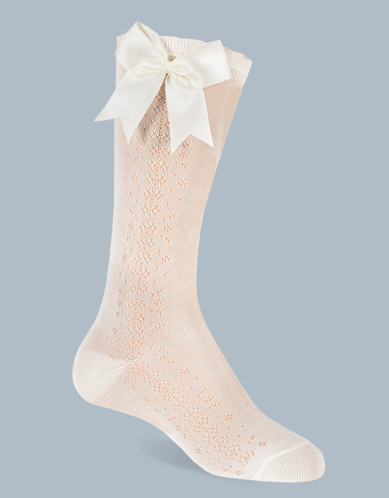 32711 SEMI-SIZED HIGH SOCKS WITH BOW